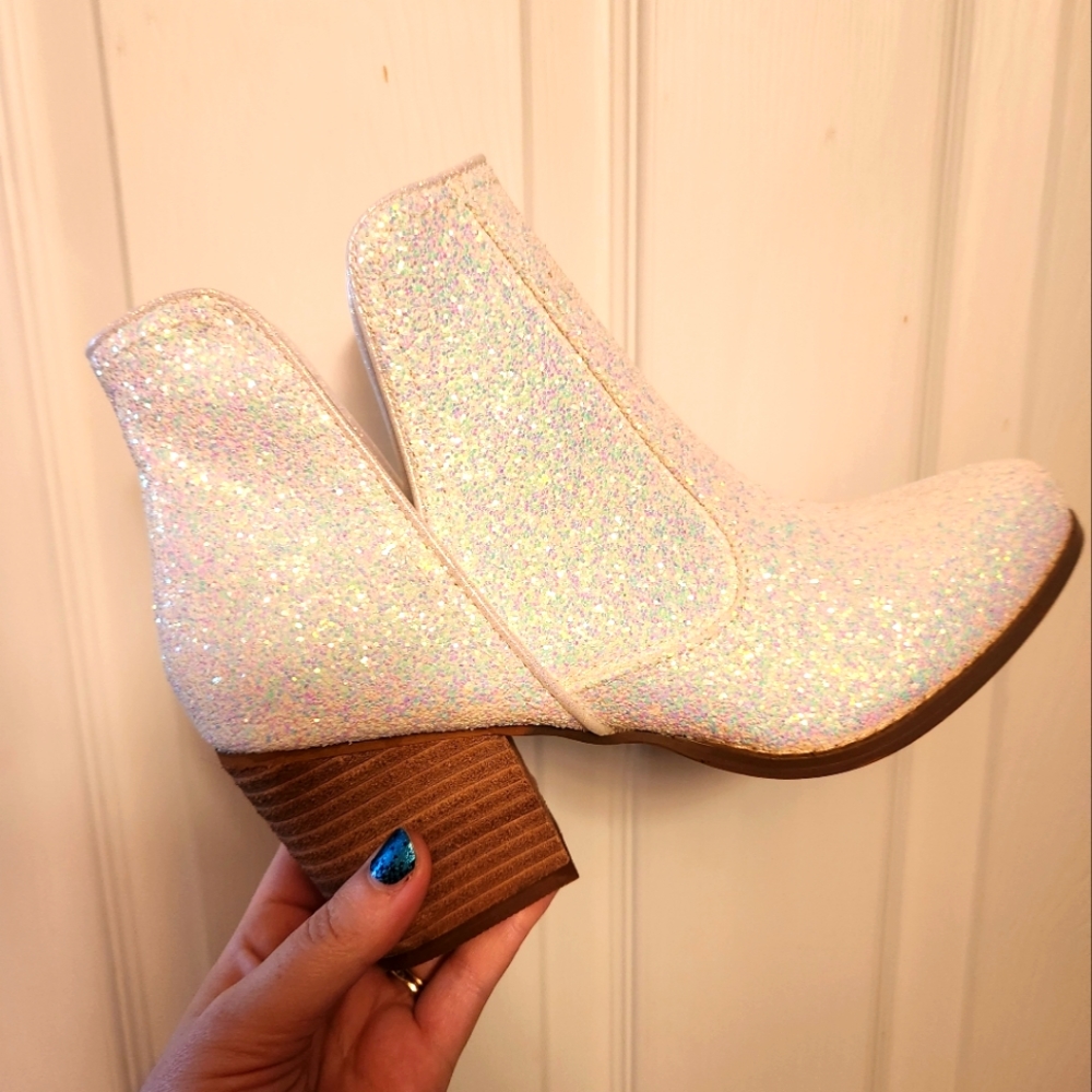 White sparkle booties size 9